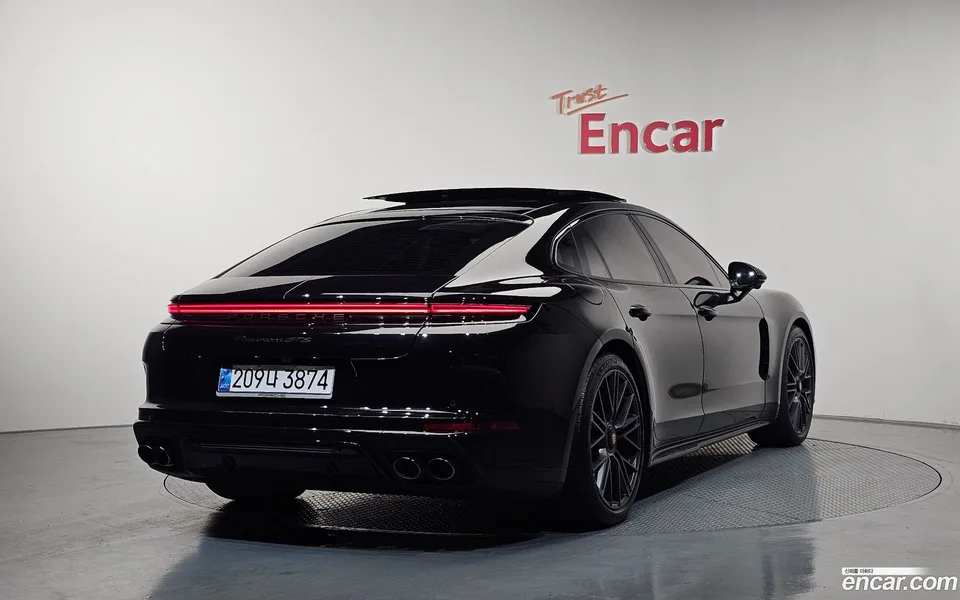 Porsche Panamera (976) 4.0 GTS 2025 — миниатюра 2