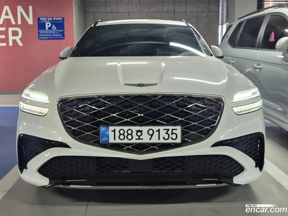 Genesis GV70 2.5T AWD 2026 — фото 1, купить с доставкой в Москву