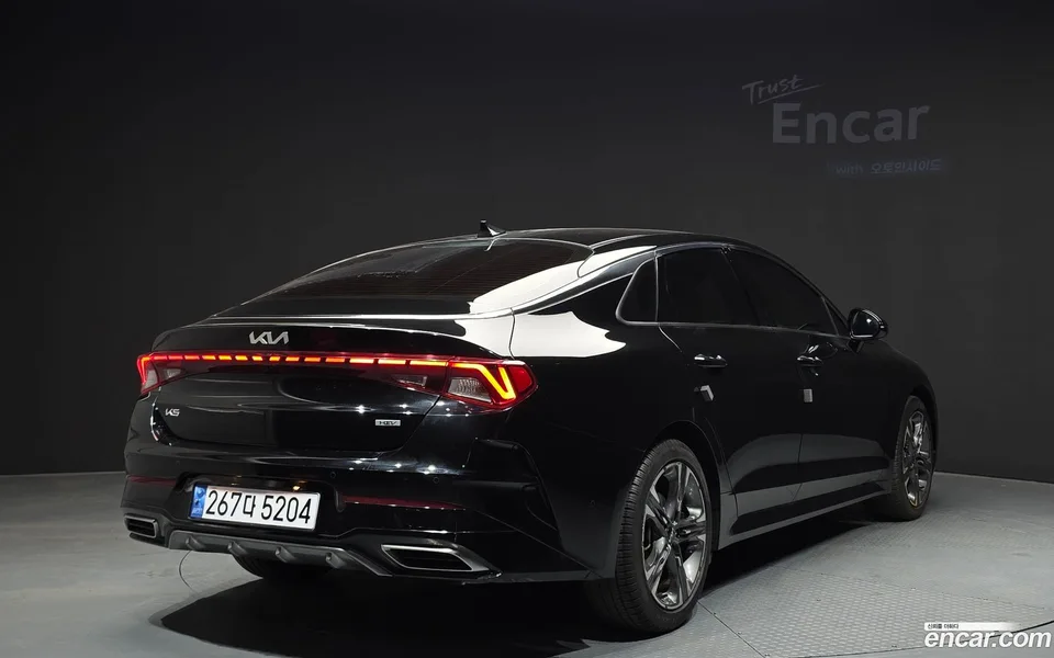 Kia K5 Hybrid 2023 — миниатюра 2