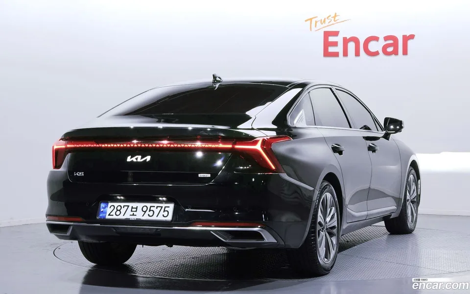Kia K8 Hybrid 2023 — миниатюра 2