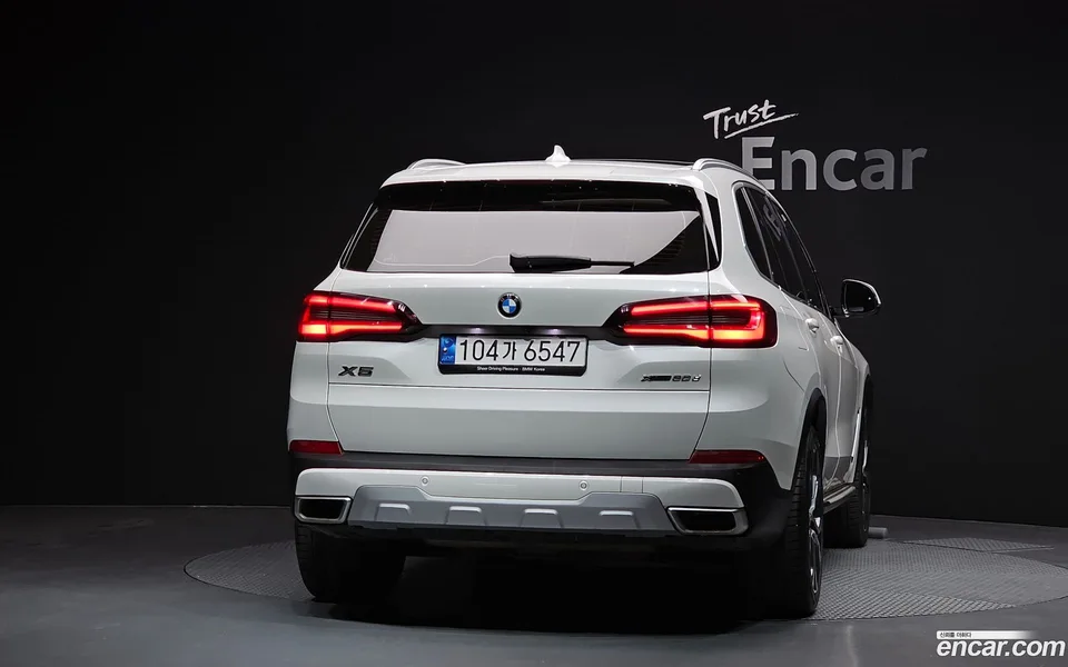 BMW X5 xDrive 30d xLine 2022 — миниатюра 4