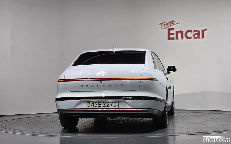 Hyundai Grandeur 3.5 LPG 2WD 2023 — миниатюра 4