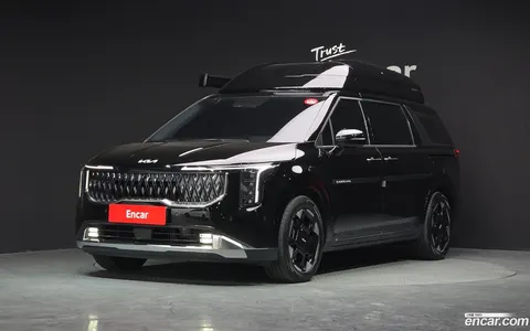 Kia Carnival 2024 buy in Moscow