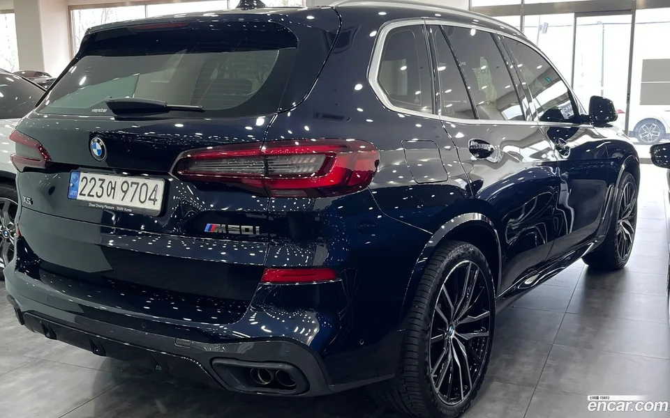BMW X5 M50i 2022 — миниатюра 2