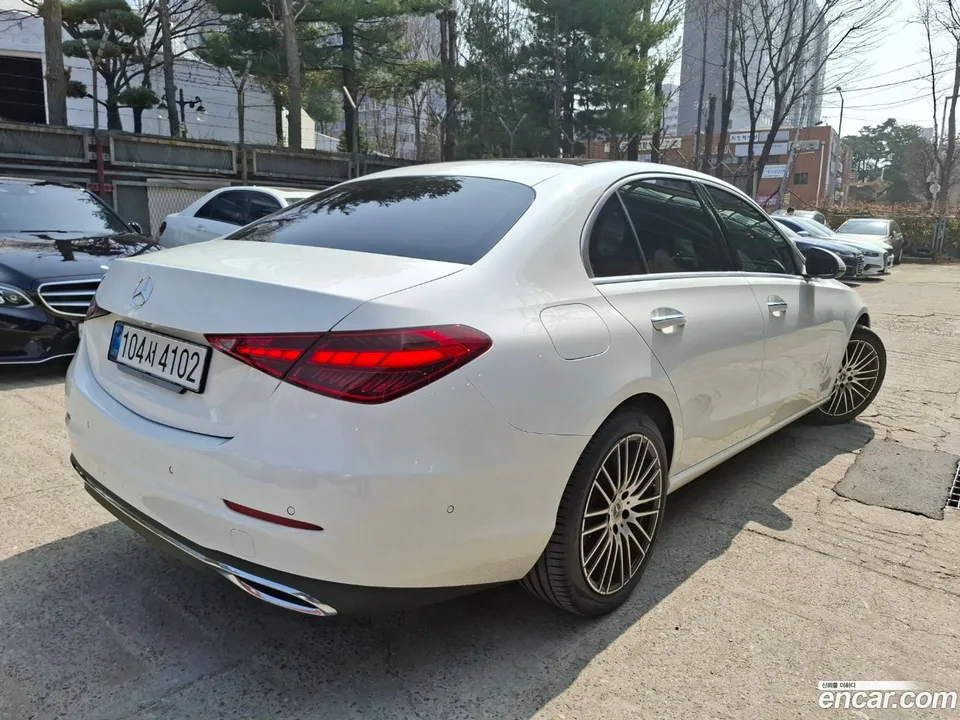 Mercedes-Benz C-Class C200 2025 — миниатюра 2