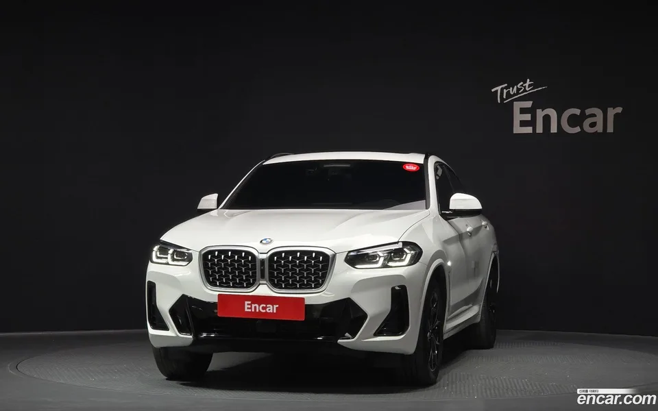 BMW X4 xDrive20i M 2024 — миниатюра 3