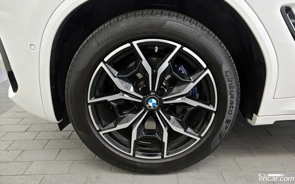 BMW X4 xDrive20i M 2024 — миниатюра 5