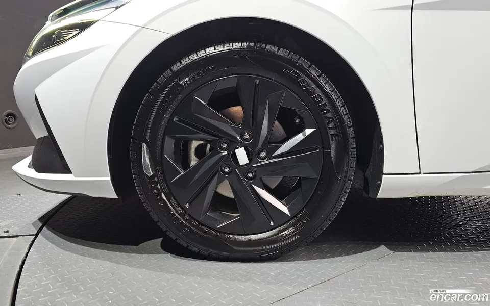 Hyundai Avante 1.6 2022 — миниатюра 5