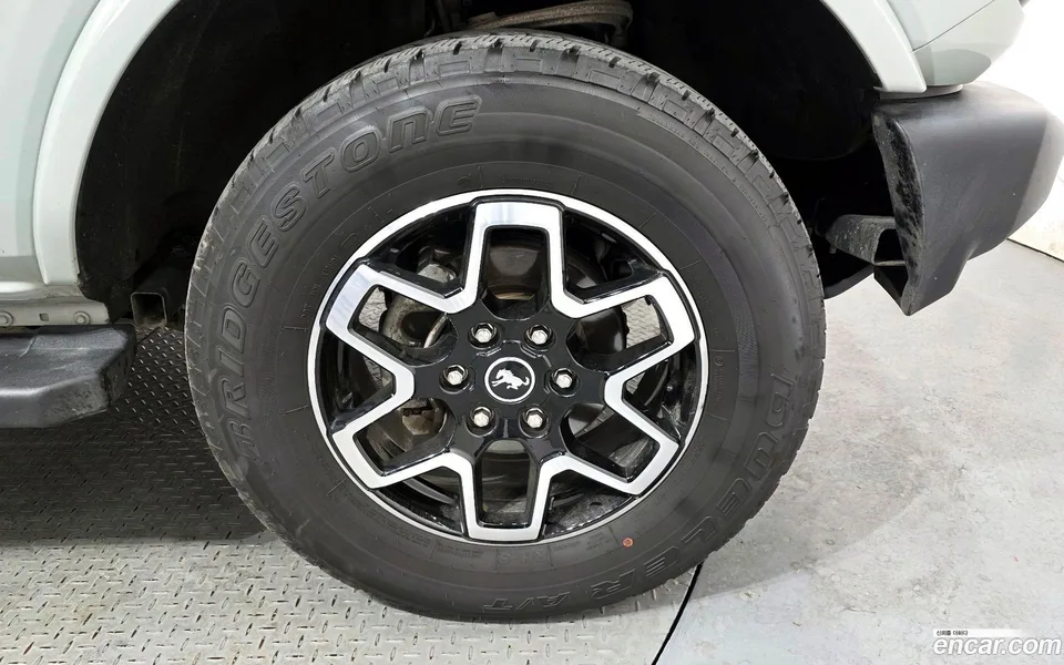 Ford Bronco 2.7 2023 — миниатюра 5