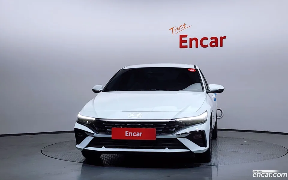 Hyundai Avante CN7 Hybrid 2025 — миниатюра 3