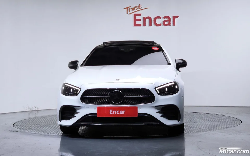 Mercedes-Benz E-Class E300d 4MATIC 2022 — миниатюра 3
