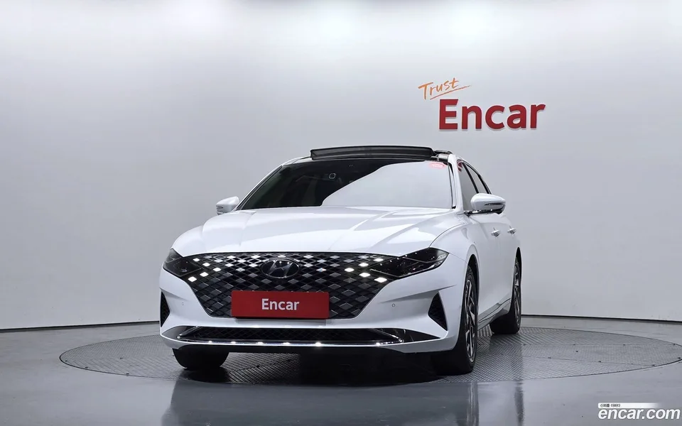 Hyundai Grandeur IG Hybrid 2022 — миниатюра 3