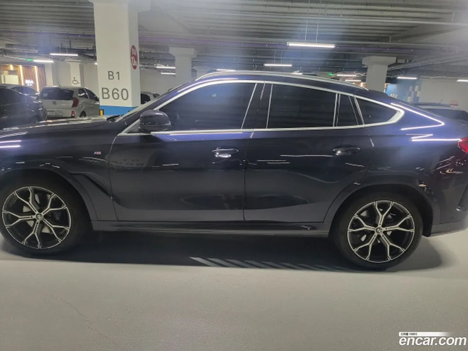 BMW X6 xDrive40i M 2023 — миниатюра 2