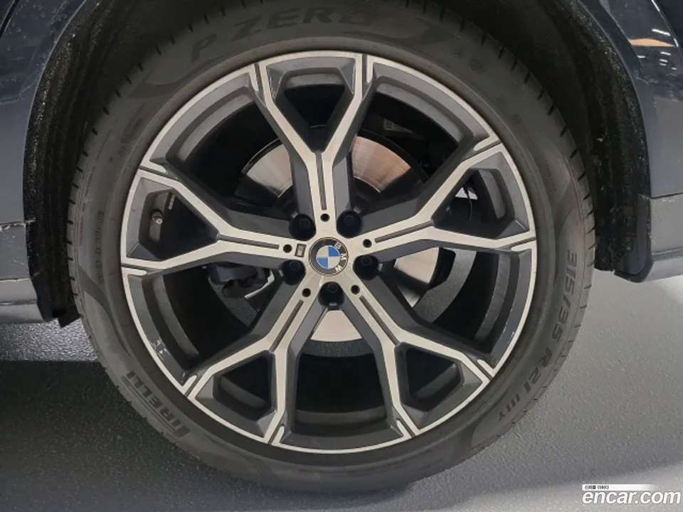 BMW X6 xDrive40i M 2023 — миниатюра 4