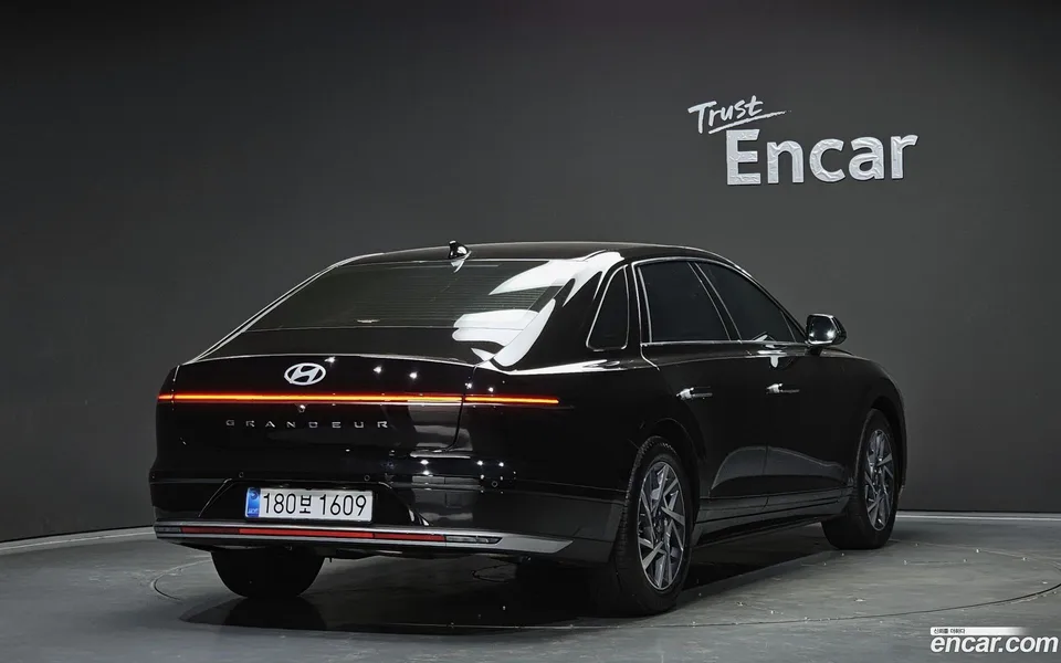 Hyundai Grandeur 3.5 LPG 2WD 2025 — миниатюра 2