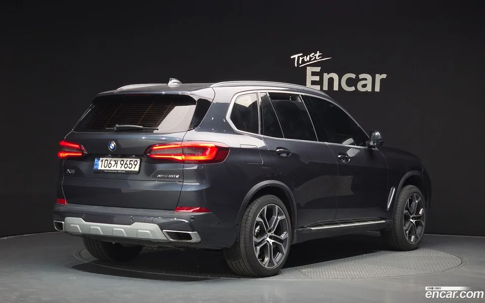 BMW X5 xDrive 30d xLine 2022 — миниатюра 2