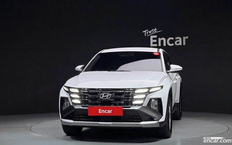 Hyundai Tucson NX4 1.6 2WD 2024 — миниатюра 3