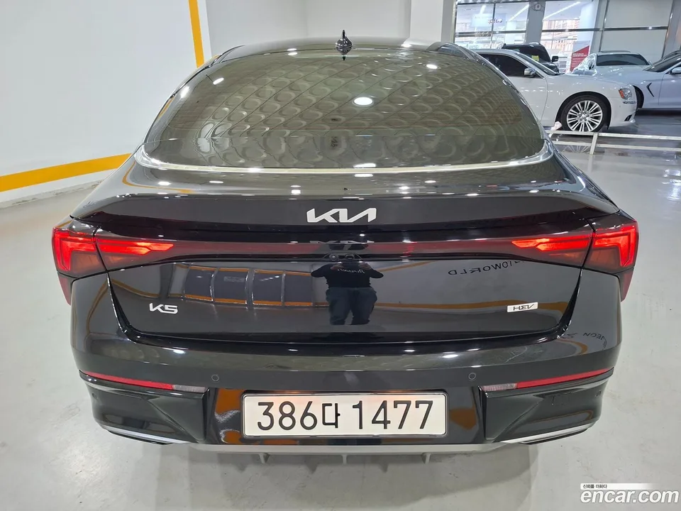 Kia K5 Hybrid 2024 — миниатюра 4