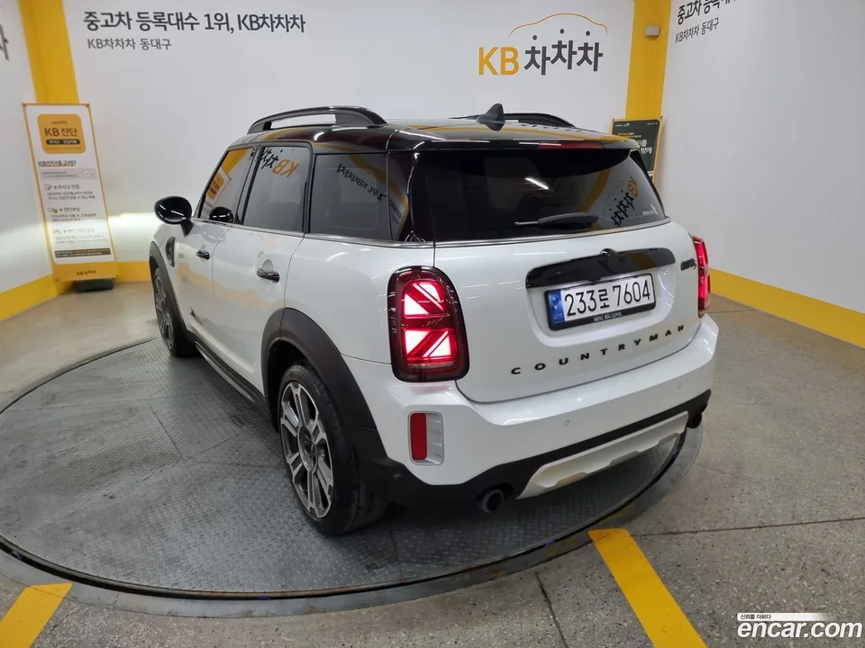 MINI Cooper S Countryman ALL4 2024 — миниатюра 2