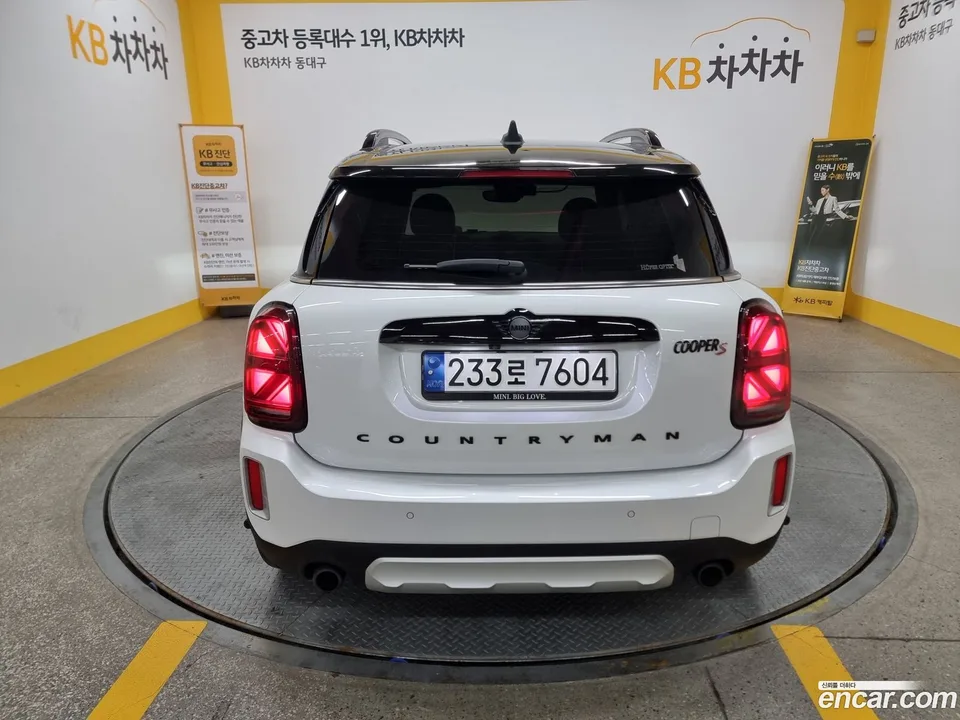 MINI Cooper S Countryman ALL4 2024 — миниатюра 4