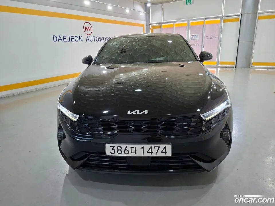 Kia K5 Hybrid 2023 — миниатюра 2