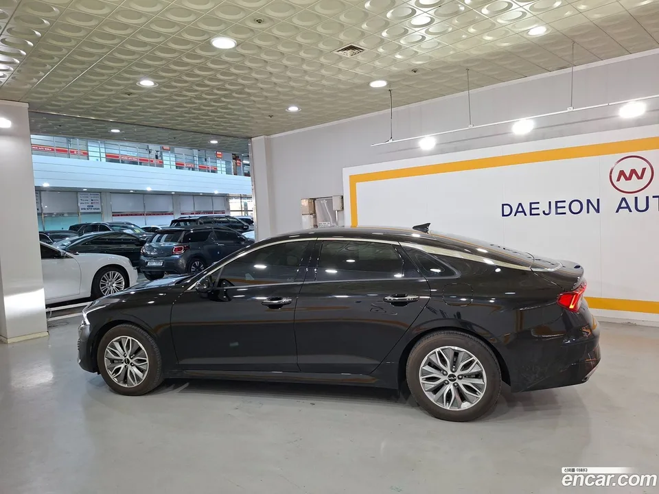 Kia K5 Hybrid 2023 — миниатюра 3