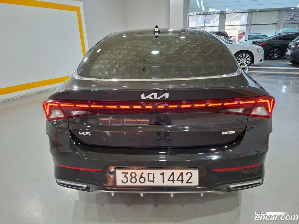 Kia K5 Hybrid 2023 — миниатюра 4