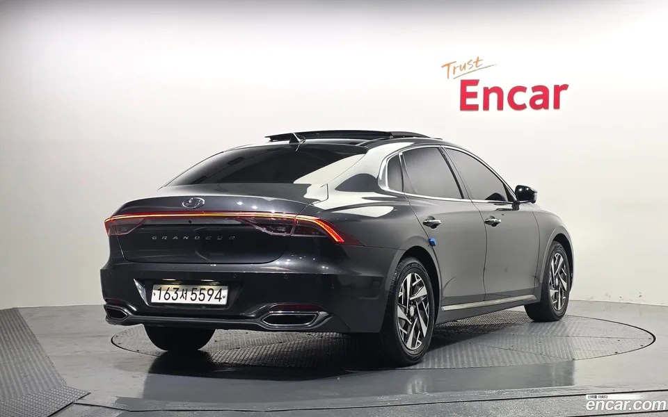 Hyundai Grandeur IG Hybrid 2022 — миниатюра 2