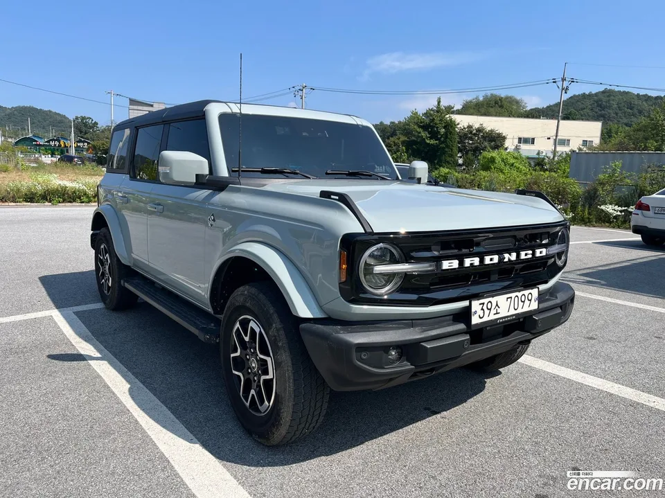 Ford Bronco 2.3 2024 — миниатюра 2