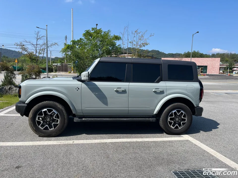 Ford Bronco 2.3 2024 — миниатюра 4