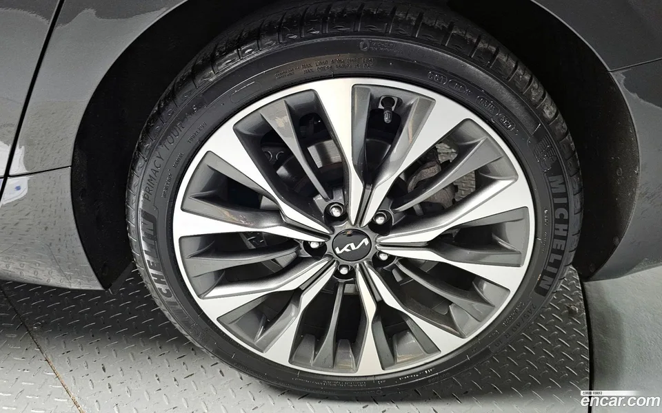 Kia K8 2.5 2WD 2022 — миниатюра 5