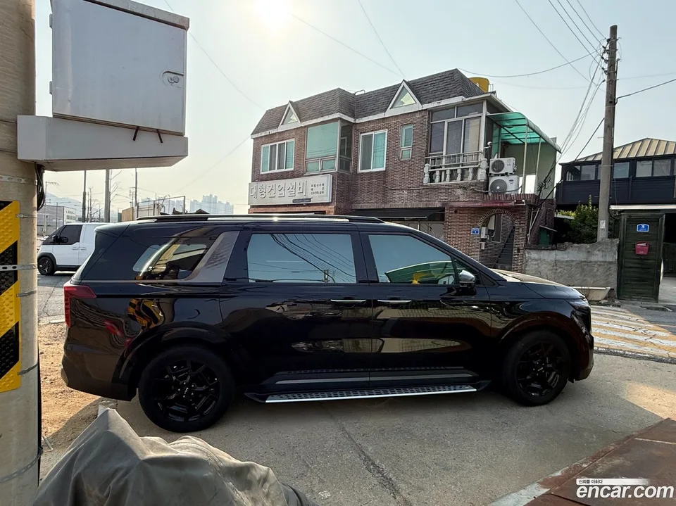 Kia Carnival 7 2024 — миниатюра 3