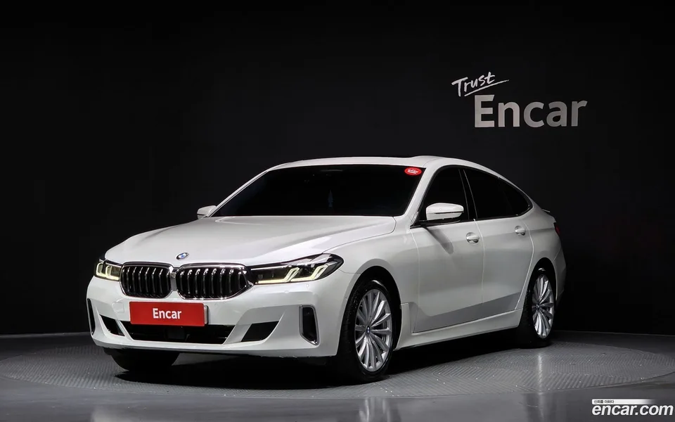 BMW 6 Series GT 630i xDrive 2022 — фото 1, купить с доставкой в Москву