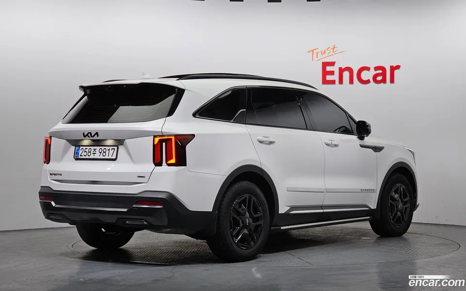 Kia Sorento HEV 1.6 2WD 2024 — миниатюра 2