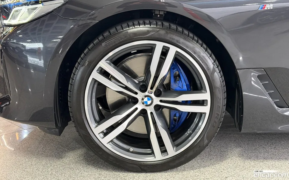 BMW 6 Series GT 630i xDrive M 2024 — миниатюра 5