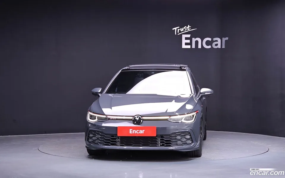 Volkswagen Golf 2.0 GTI 2024 — миниатюра 3