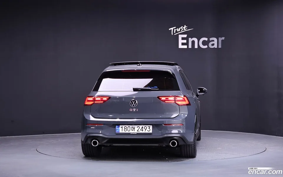 Volkswagen Golf 2.0 GTI 2024 — миниатюра 4