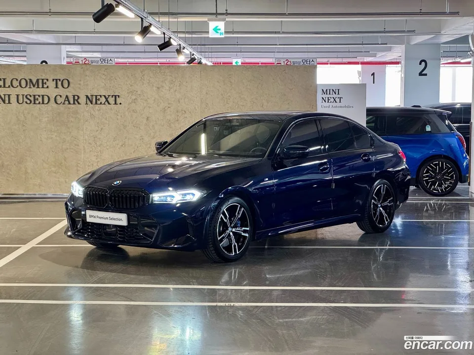 BMW 3 Series 320i M 2025 — фото 1, купить с доставкой в Москву