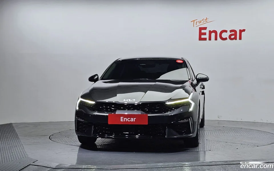 Kia K5 Hybrid 2025 — миниатюра 3