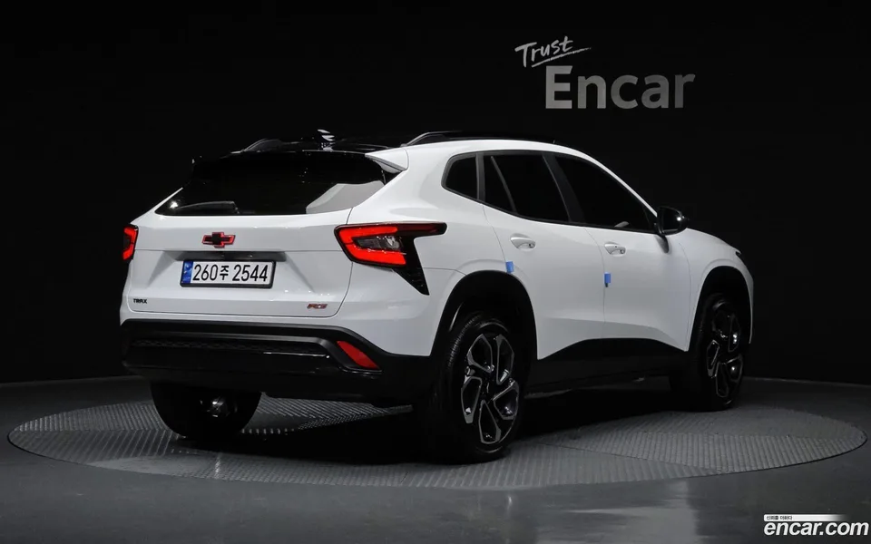 Chevrolet Trax Crossover 1.2 RS 2024 — миниатюра 2