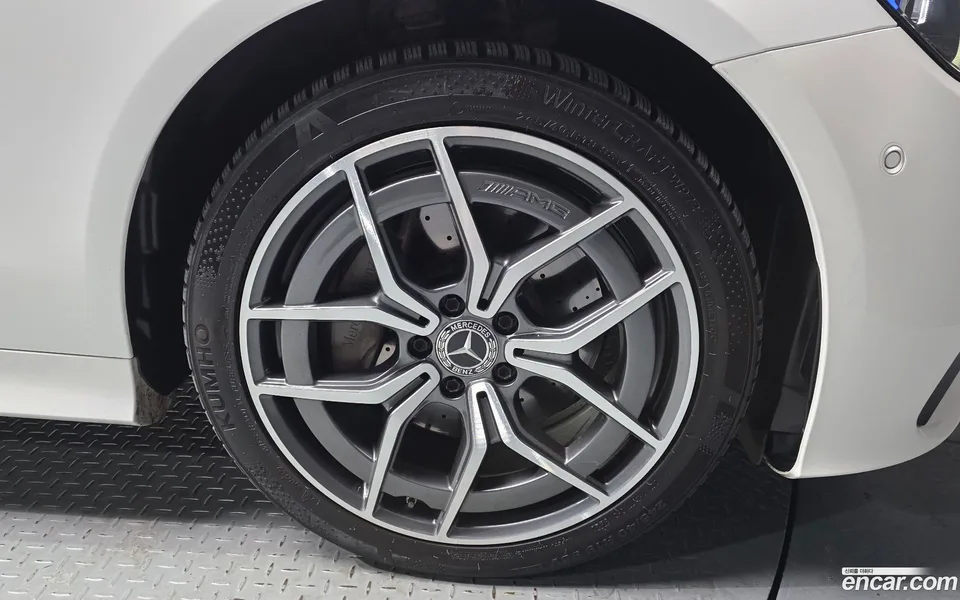 Mercedes-Benz E-Class E300d 4MATIC 2022 — миниатюра 5