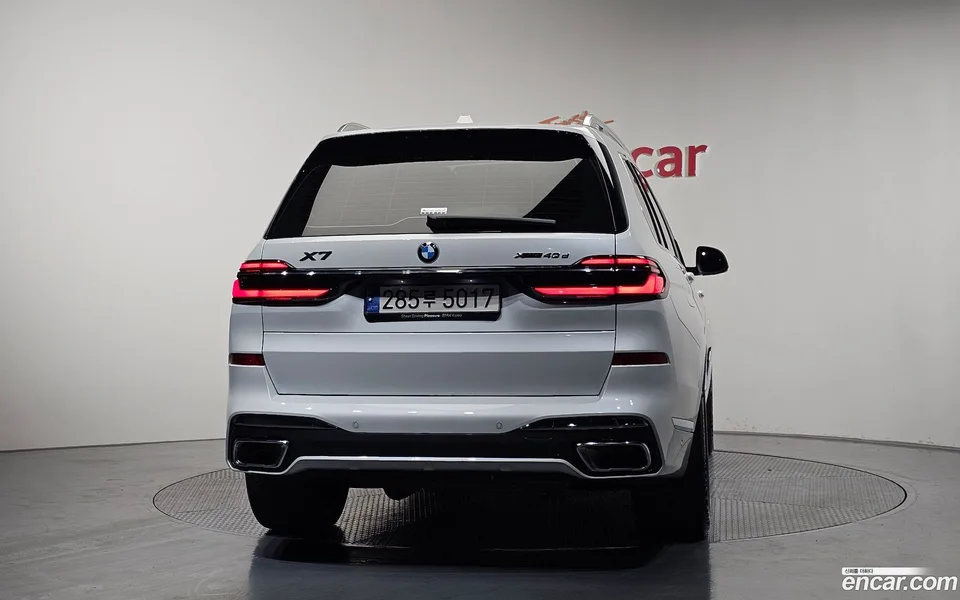 BMW X7 xDrive 40d M 7 2023 — миниатюра 4