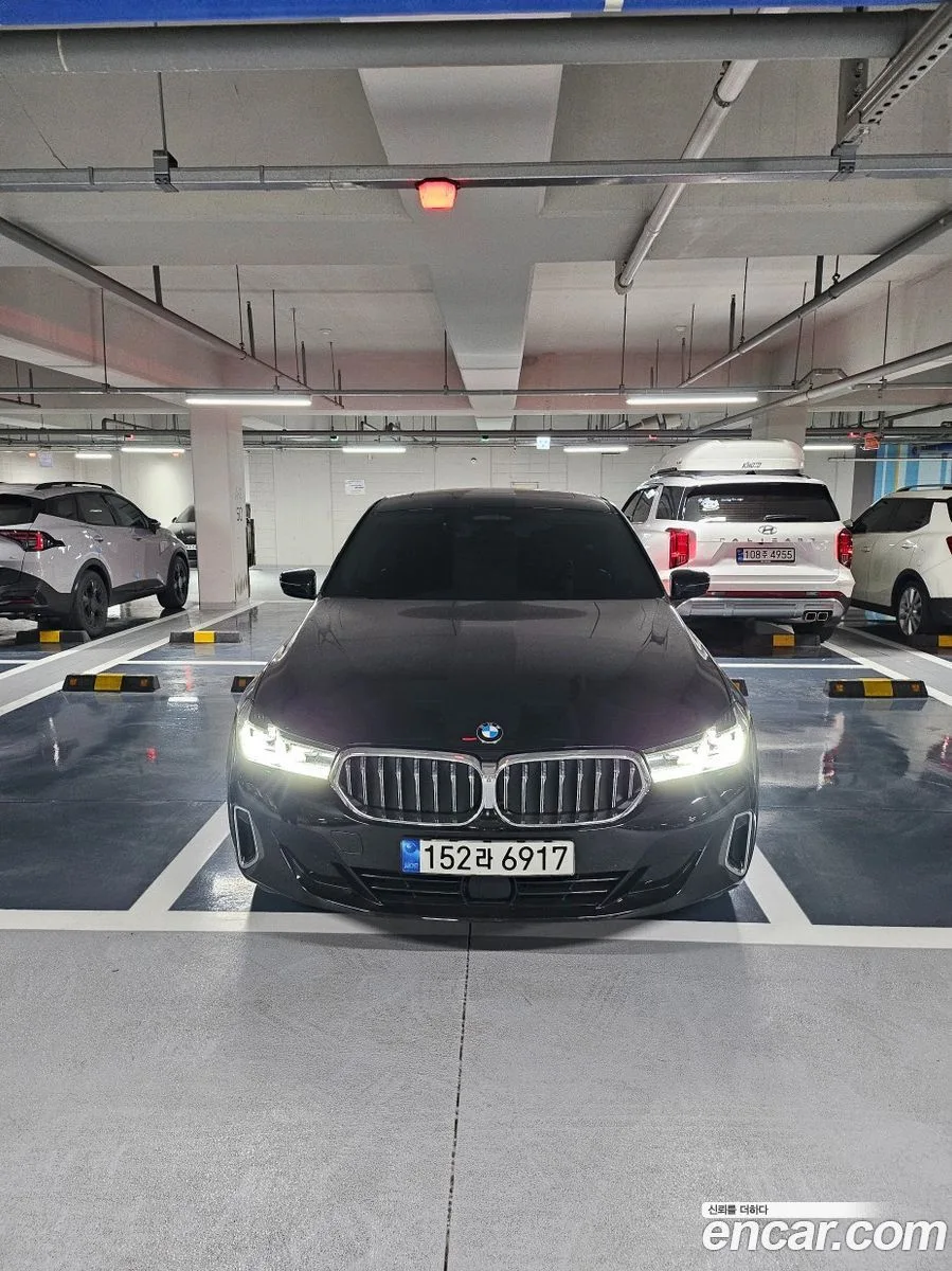 BMW 6 Series GT 620d xDrive 2022 — фото 1, купить с доставкой в Москву