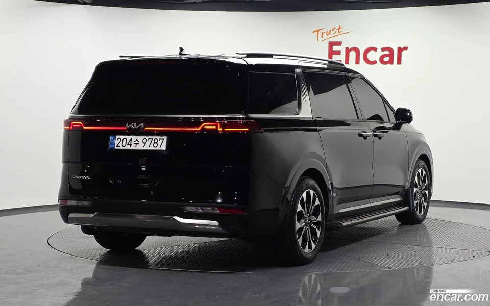 Kia Carnival 7 2023 — миниатюра 2