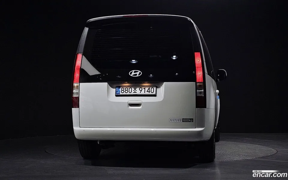 Hyundai Staria HEV 1.6 5 2025 — миниатюра 4