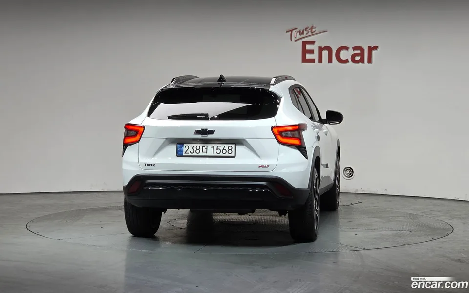 Chevrolet Trax Crossover 1.2 RS 2023 — миниатюра 4