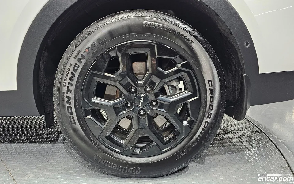 Kia Sorento HEV 1.6 2WD 2024 — миниатюра 5