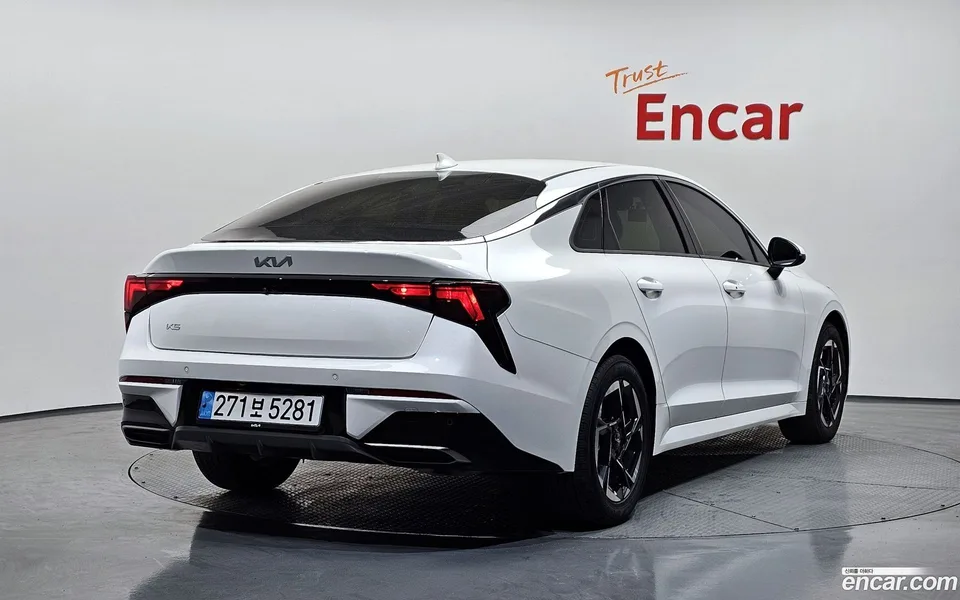 Kia K5 2.0 2024 — миниатюра 2
