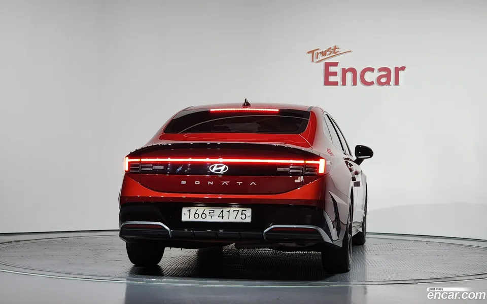 Hyundai Sonata The Edge 1.6 2023 — миниатюра 4