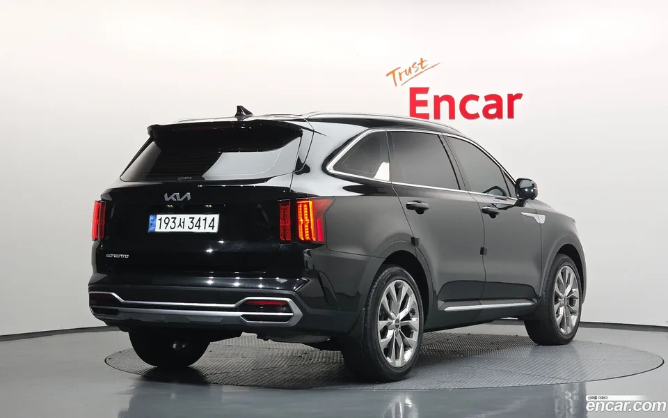 Kia Sorento 2.5T 2WD 2023 — миниатюра 2